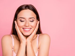 femme après un soin visage ciblé