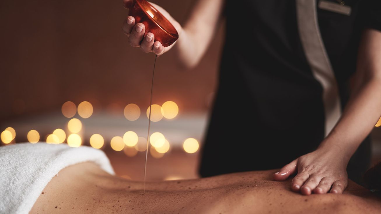 Massage Abhyanga : Revitalisez votre énergie vitale