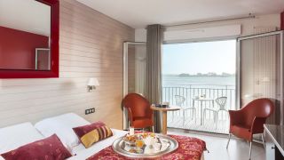 Chambre vue mer Hôtel Valdys - Beau rivage****
