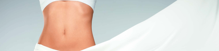 ventre d'une femme mince