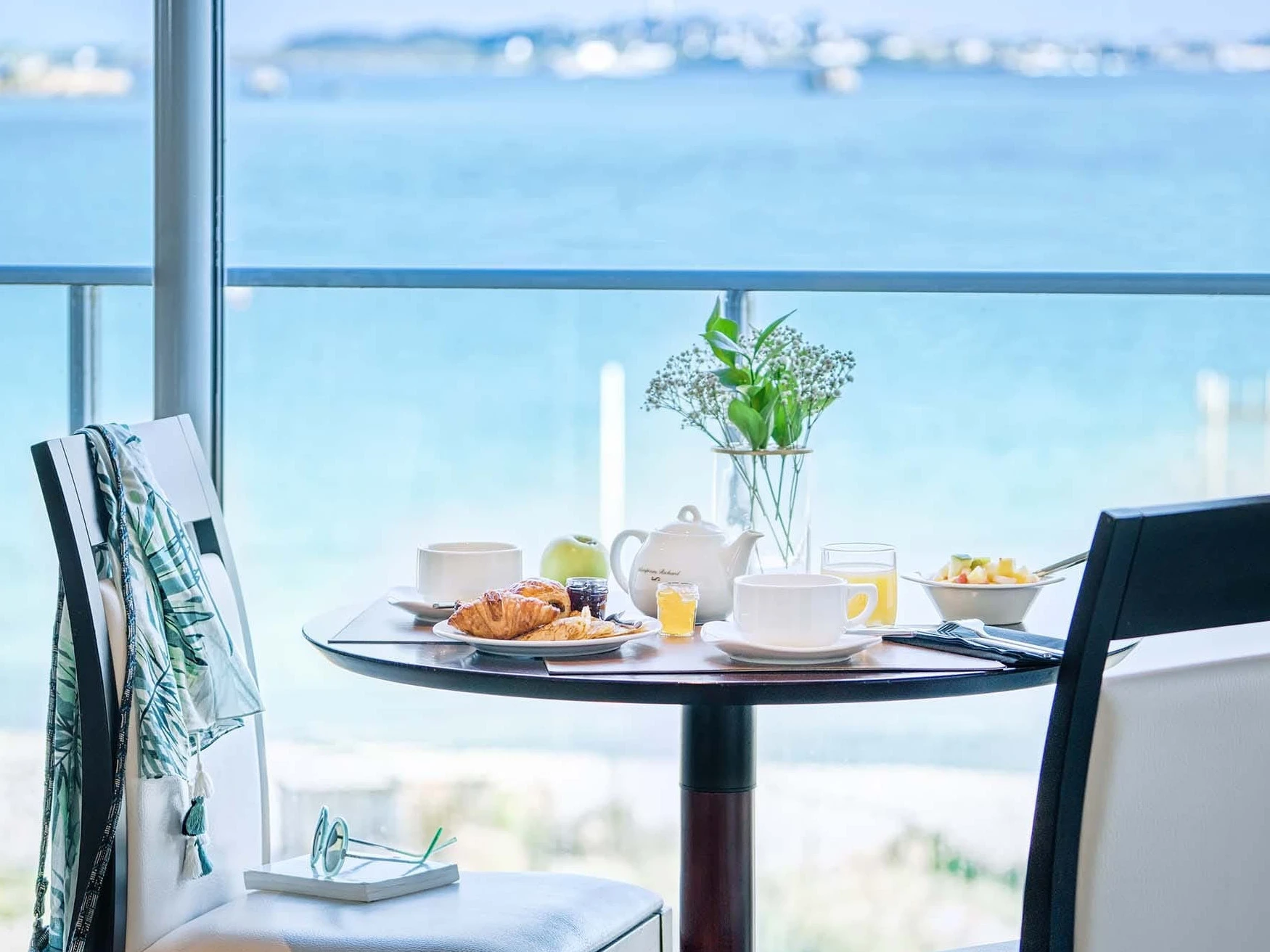 restaurant de centre thalasso avec vue sur la mer